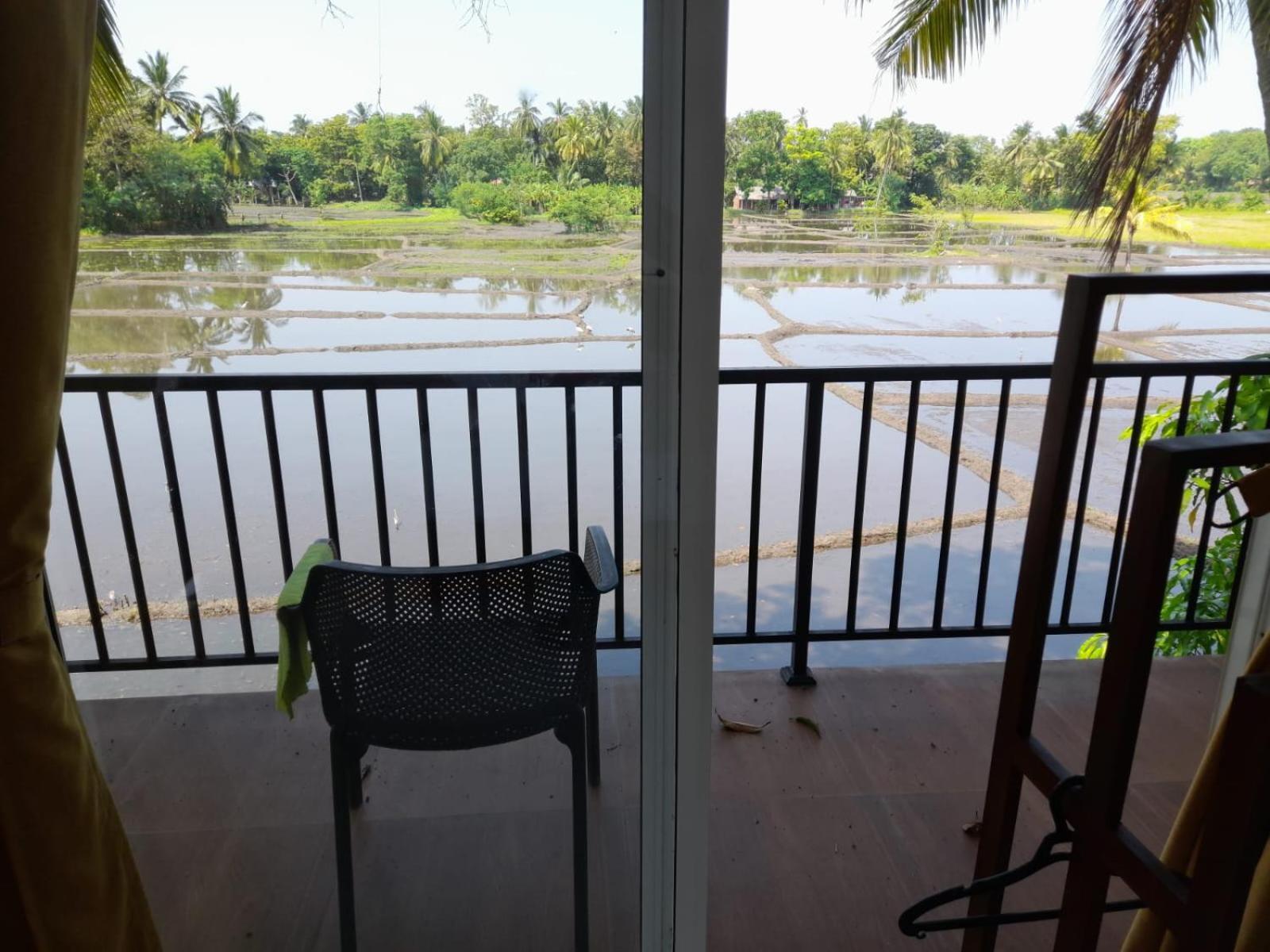 Man Guest Polonnaruwa Hotel Exterior foto